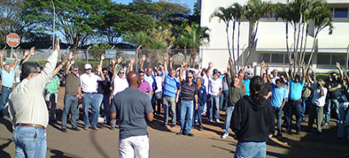 Efeito da pressão: Eletrobras apresenta proposta com avanços