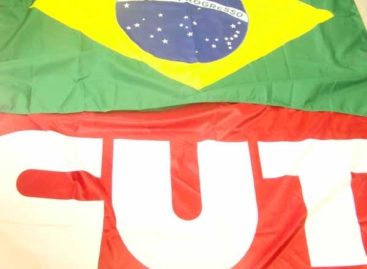 Nota oficial da CUT sobre decisão do presidente da Câmara dos Deputados de barrar o golpe