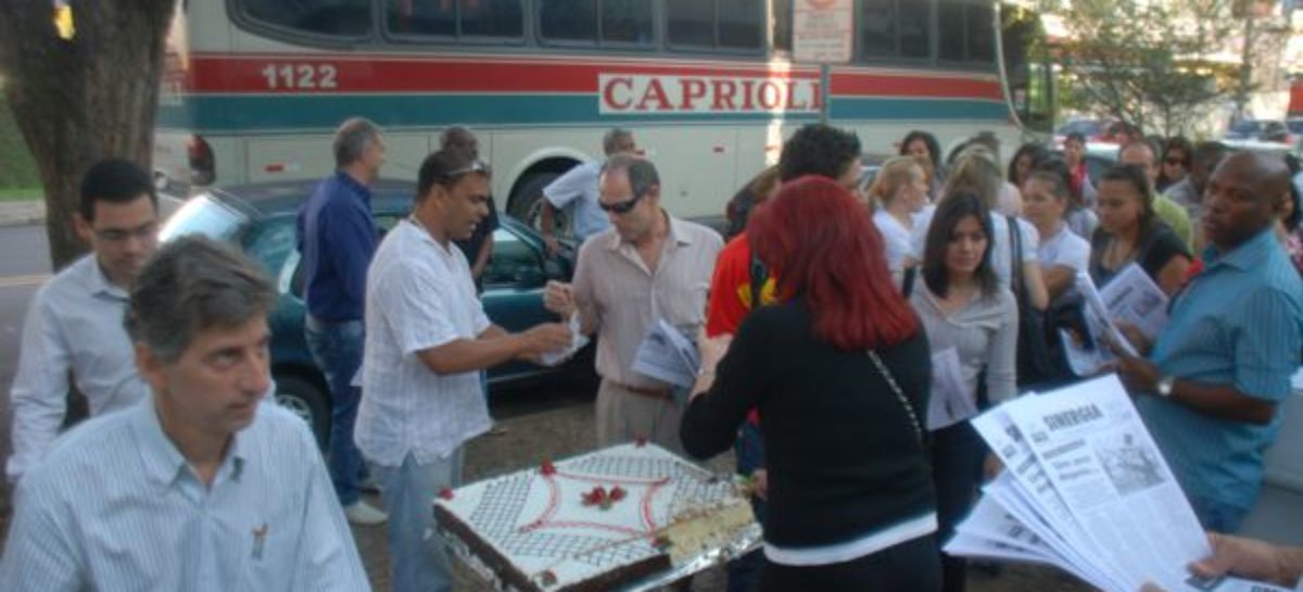 Ato político marca o aniversário de um ano das 135 demissões no Call Center da CPFL