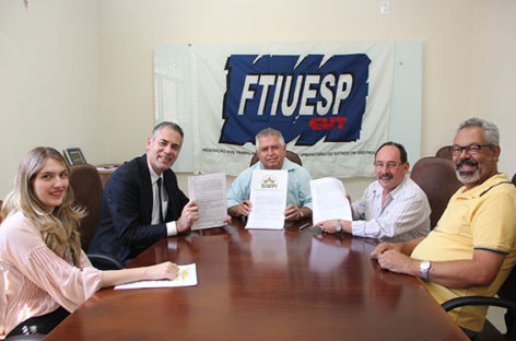 CS 2013: Sinergia CUT assina convenção coletiva de trabalho com o Simpi 2013/2015