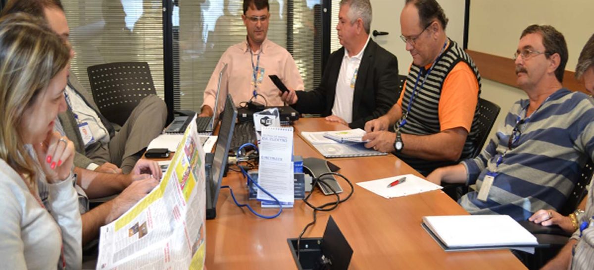 Elektro quer impor condições à negociação da PLR Especial