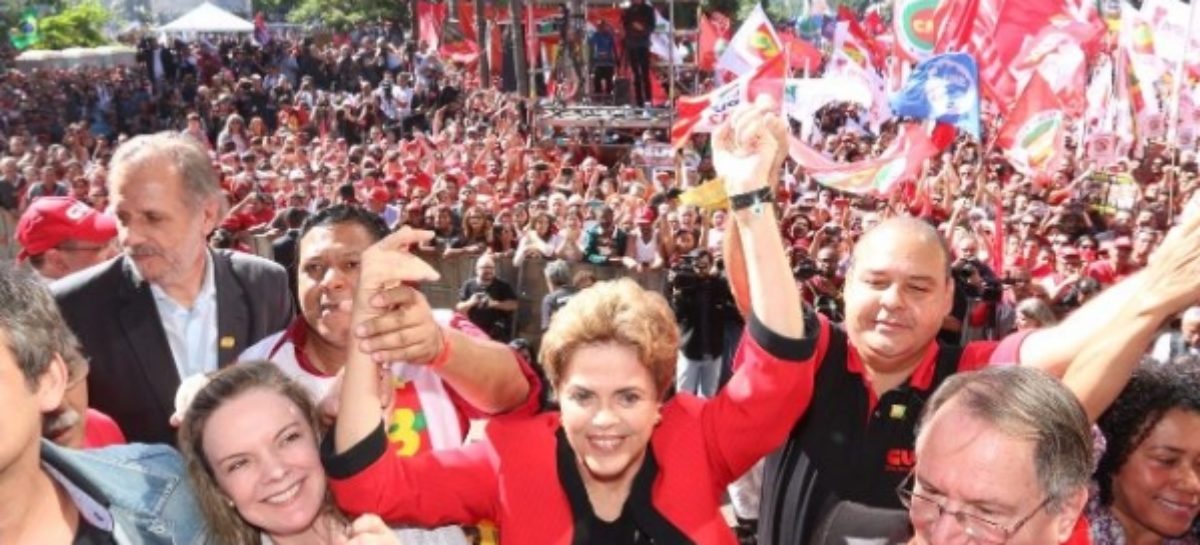 No 1º de Maio da CUT, artistas repudiam golpistas