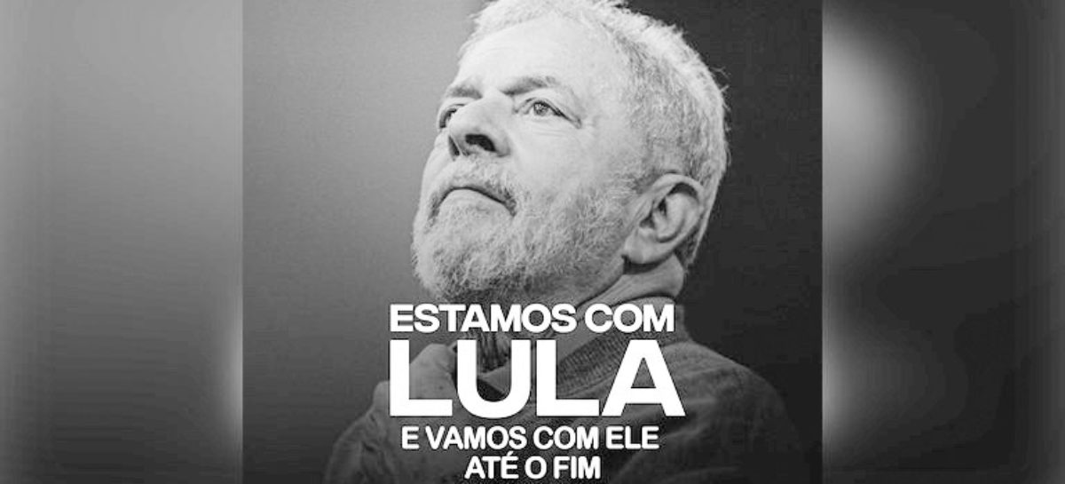 Lula está bem, mas indignado com prisão, diz advogado