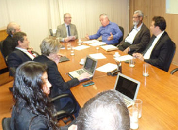 Sinergia CUT e Ftiuesp vão ao MME na luta contra a licitação das usinas da Cesp…