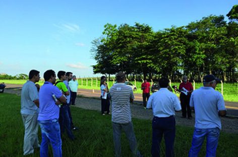 Contra leilão, trabalhadores da CESP param meio dia