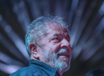 Lula escreve no Le Monde: Porque eu quero voltar a ser presidente