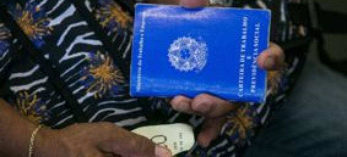 Veja quais deputados votaram a favor da terceirização