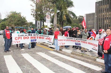 Contra corrupção tucana nos trens e metrôs, 4 mil ocupam o centro de São Paulo