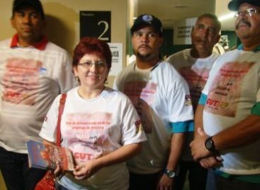 CUT alerta parlamentares sobre precarização e terceirização